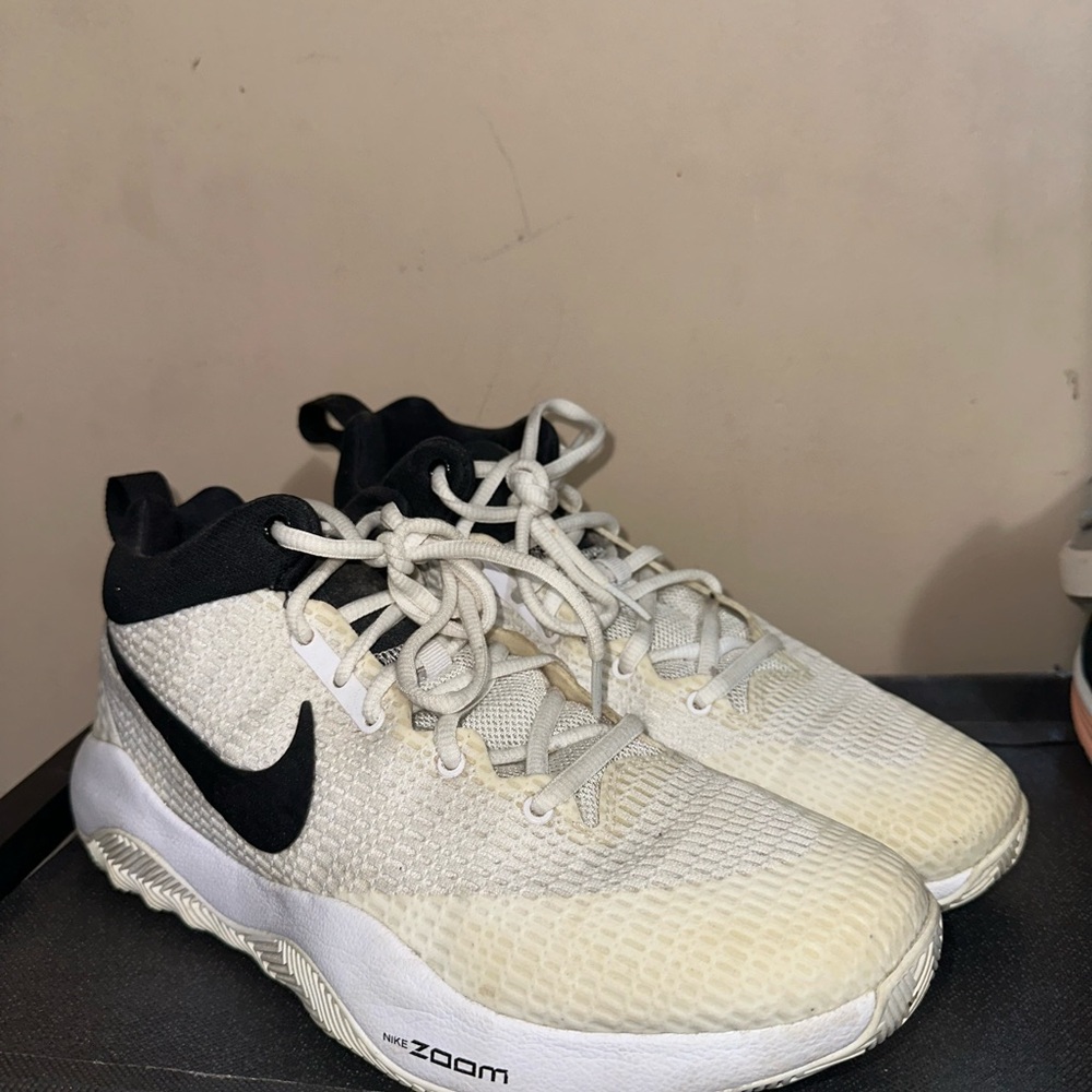 Nike Athletic Shoes in Black and Cream